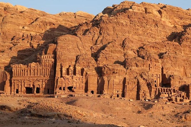 A Full Day Trip To Petra From Amman - What the private car adds to the experience