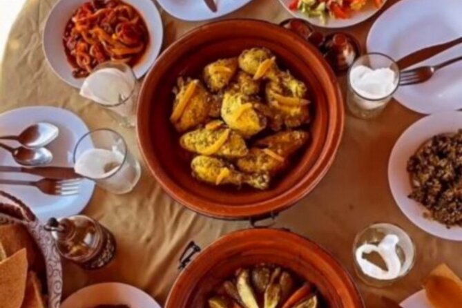 Agafay Desert & Berber villages & Atlas Mountains, Full Day Trip From Marrakech - Lunch in Tnirt and the 7-euro question