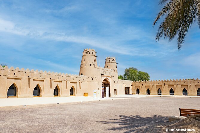 Al Ain Full Day Trip from Abu Dhabi with Lunch - Walking through the oasis and following the falaj