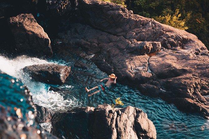 All-Inclusive Waterfall Explorer Day Trip from Airlie Beach - Why the guides matter more than the route