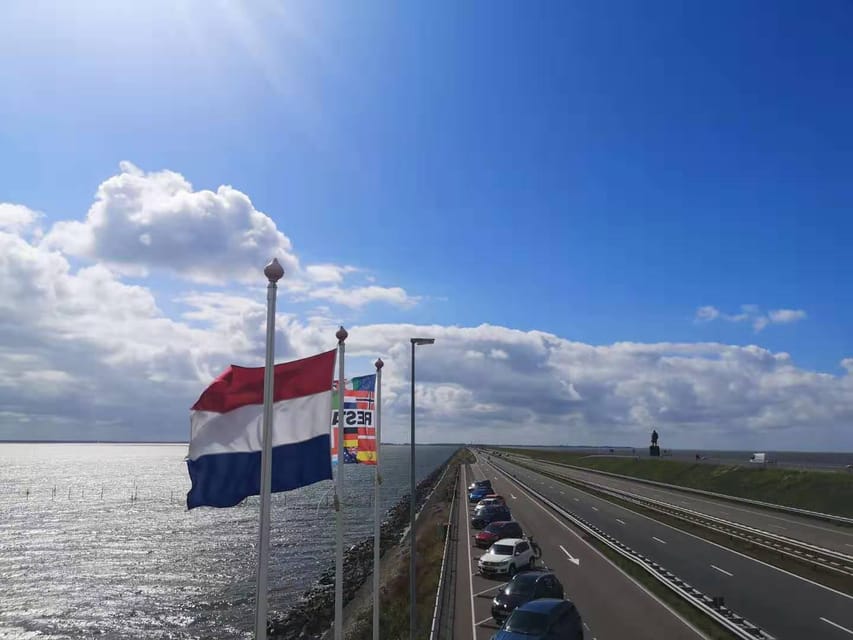 Amsterdam: Giethoorn, Afsluitdijk and Zaanse Schans Day Trip - FAQ