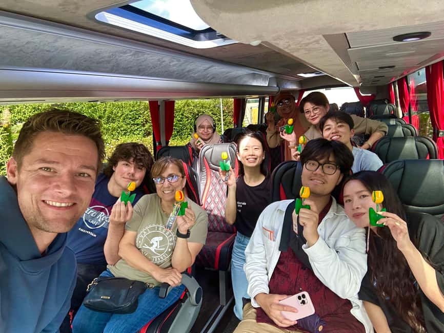 Amsterdam: Giethoorn Day Trip, with several guided options - A comfortable coach ride through North Holland