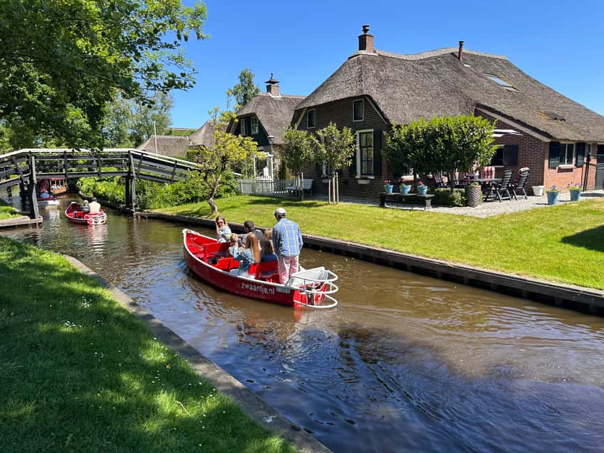 Amsterdam: Giethoorn Day Trip, with several guided options - Two and a half hours to wander without a script
