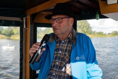 Amsterdam: Giethoorn Tour Scenic Cruise, Cheese & Free Time