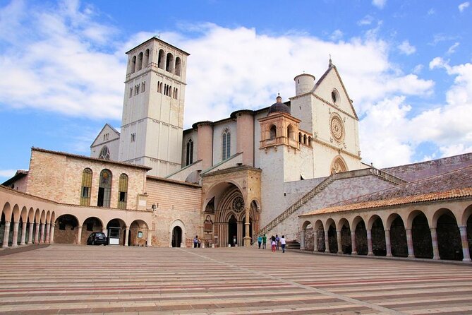 Assisi and Orvieto Guided Day Tour from Rome with Lunch - Key points before you book