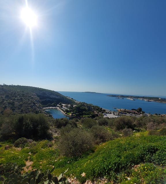 Athens: Sounio Poseidon Temple and Athenian Riviera Day Trip - The Athenian Riviera begins in Varkiza