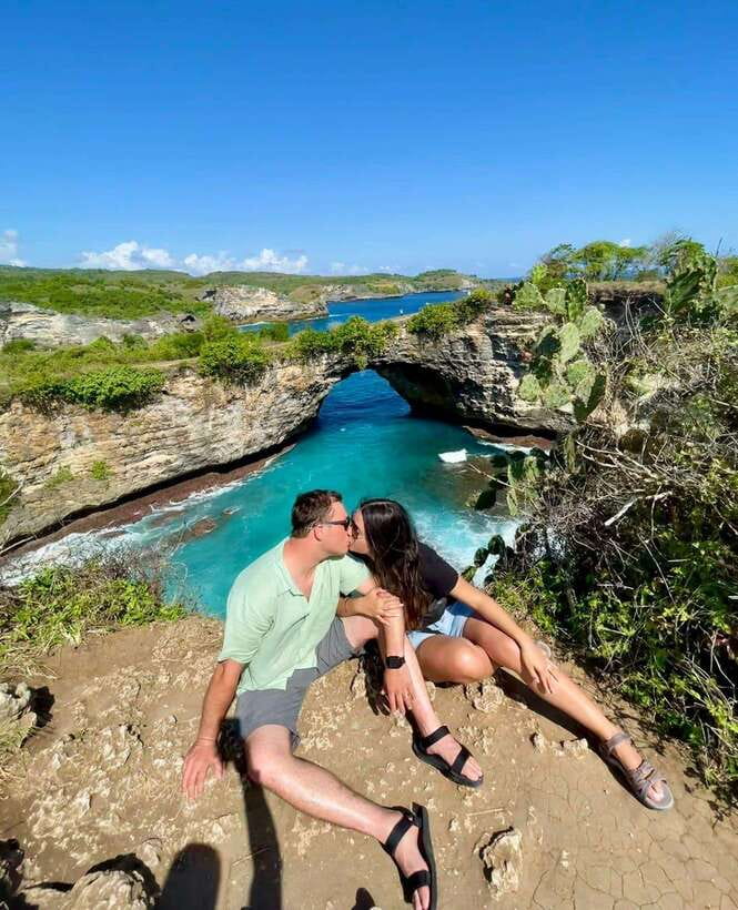 Bali: One Day Trip Nusa Penida with All Inclusive - Broken Beach and the natural stone arch