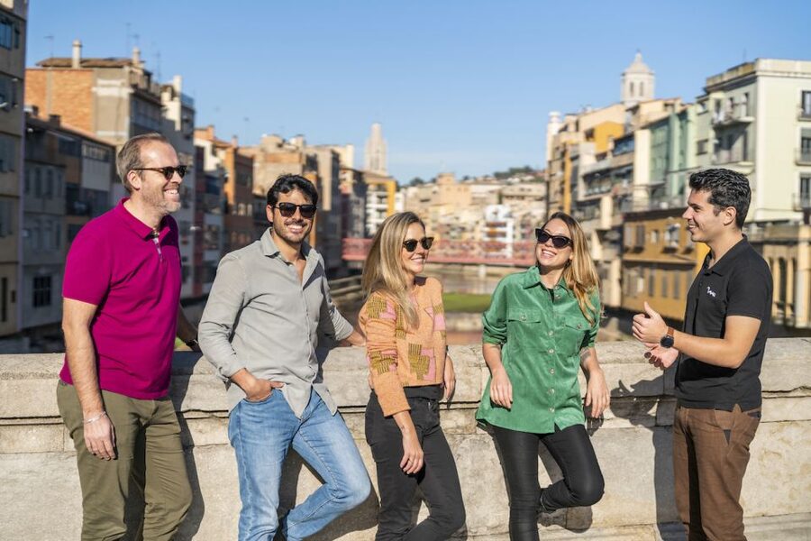 Barcelona: Montserrat, Girona & Costa Brava Guided Day Trip - Key points before you book