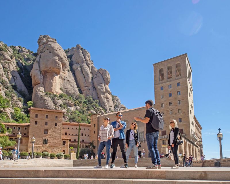 Barcelona: Montserrat, Girona & Costa Brava Guided Day Trip - One day, three very different Catalan settings