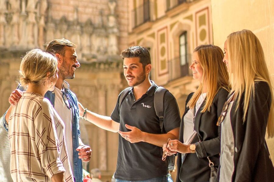 Barcelona: Montserrat, Girona & Costa Brava Guided Day Trip - Tossa de Mar: a brief taste of the Costa Brava