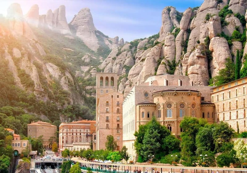 Barcelona: Montserrat Monastery and Natural Park Day Trip - The monastery, from foundation to working religious site
