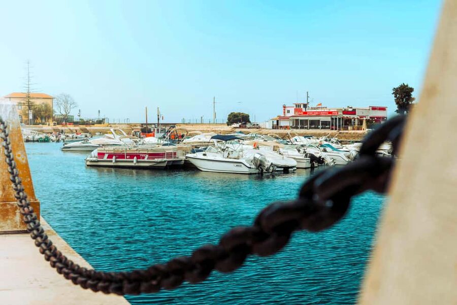 Best of the East: Day Trip to Faro, Olhão, Tavira, & more - Cacela Velha adds a small coastal pause