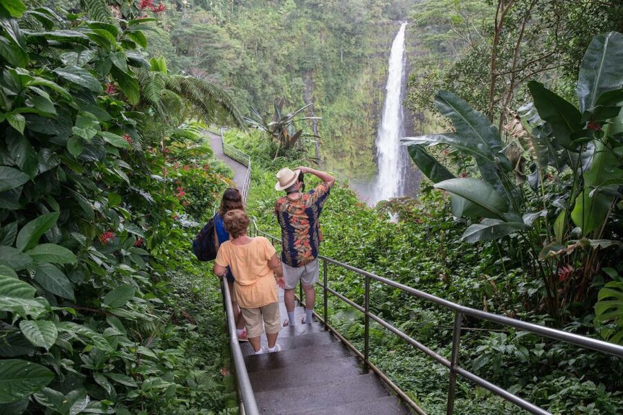 Big Island: Volcanoes, Waterfalls, & Coffee Farm Day-Trip - Is the $264 price fair?