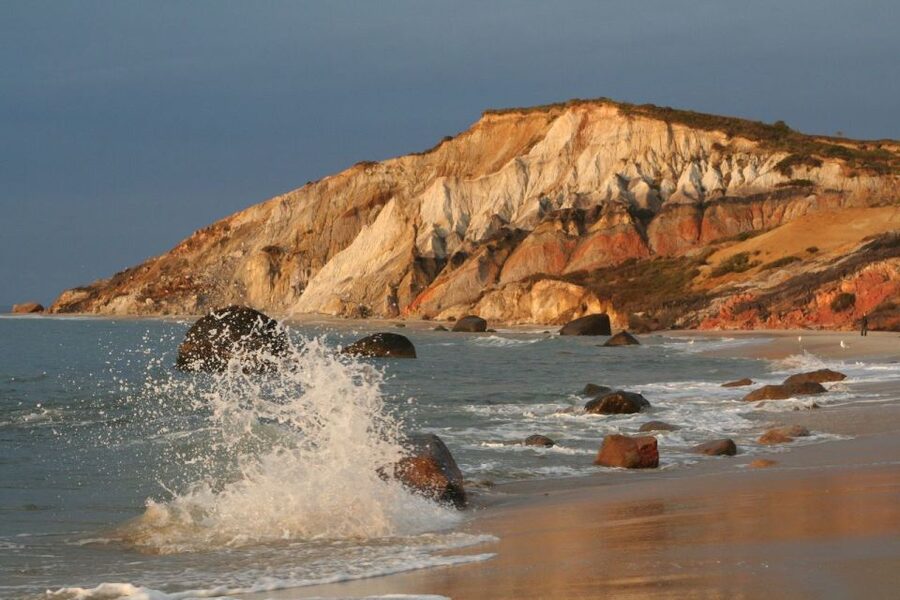 Boston: Martha's Vineyard Day Trip with Optional Island Tour - Key points at a glance