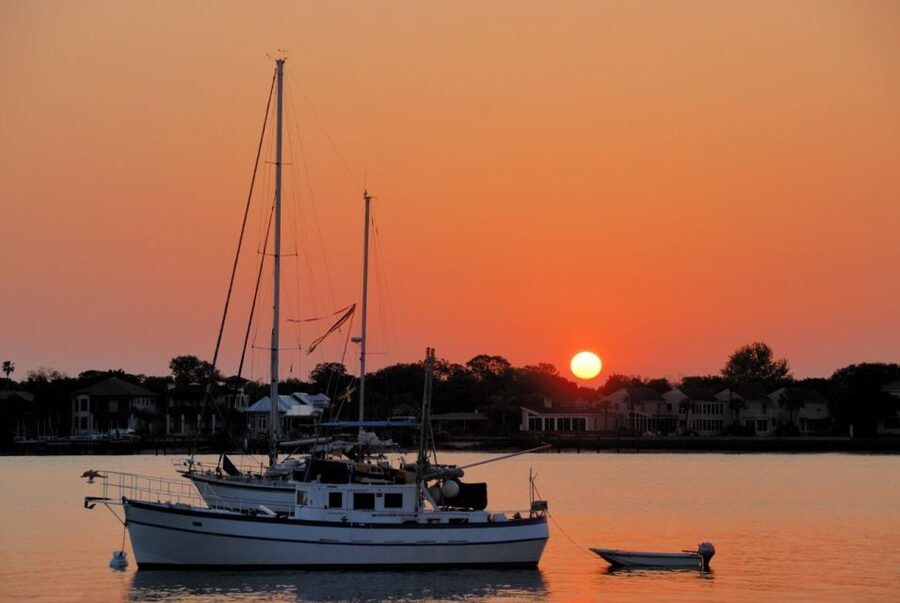 Boston: Martha's Vineyard Day Trip with Optional Island Tour - Why Martha’s Vineyard works as a day trip from Boston