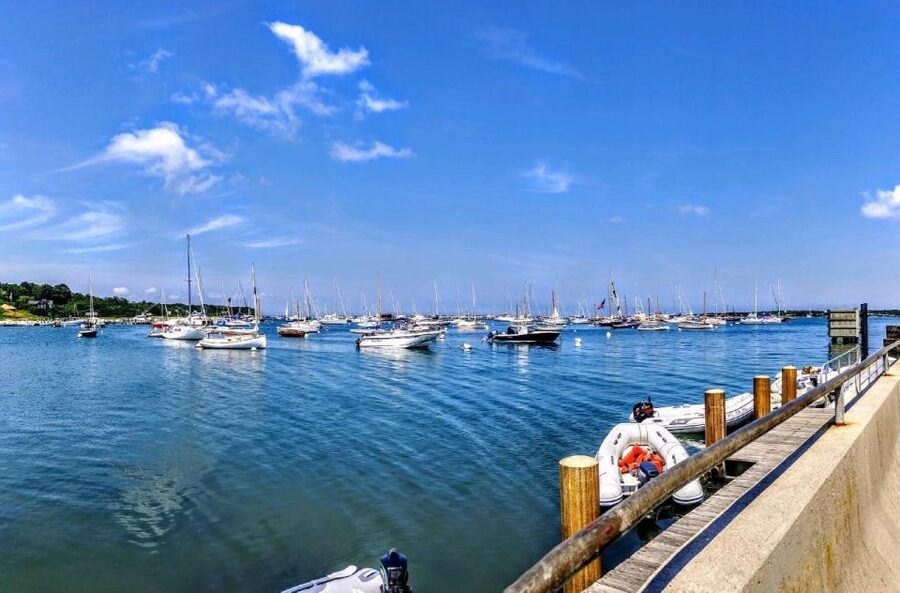 Boston: Martha's Vineyard Day Trip with Optional Island Tour - The optional three-hour island tour
