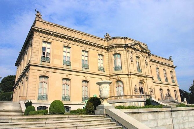 Boston to Newport Small-Group Day Trip with Breakers & Marble House Admission - A narrated Newport drive with historic landmarks