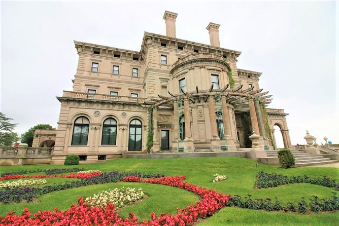 Boston to Newport Small-Group Day Trip with Breakers & Marble House Admission - Entering The Breakers, Newport’s grandest mansion