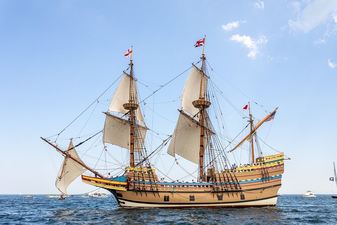 Boston to Plymouth Day-Trip including Quincy, Plimoth Patuxet and Mayflower II - The Forefathers Monument in 15 minutes