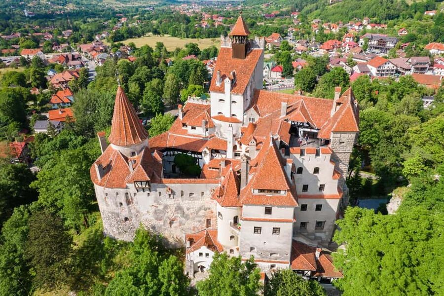 Bucharest : Dracula Castle, Peleș Castle & Brașov Day Trip - Key points at a glance