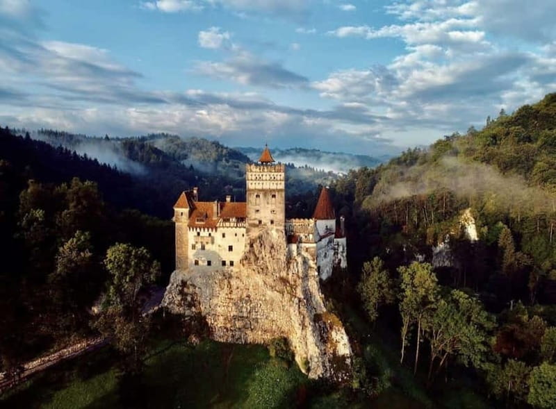 Bucharest: Peles and Bran Castles and Brasov Day Trip - Bran Castle and the Dracula connection