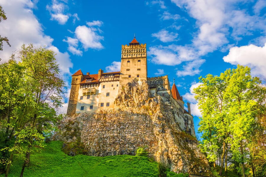 Bucharest: Peles & Dracula's Castle and Brasov Full-Day Trip - What this Bucharest day trip gets right