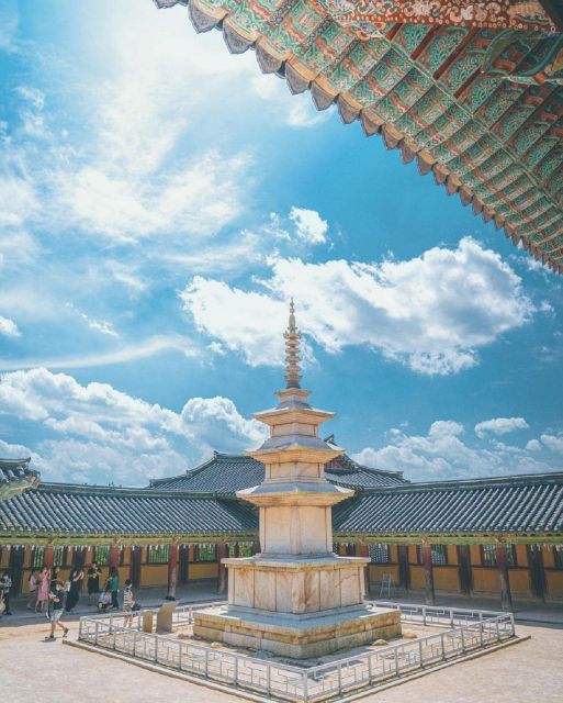 Busan: Gyeongju Guided Day Trip to Three Kingdoms Capital - Hwangridan-gil for a modern break