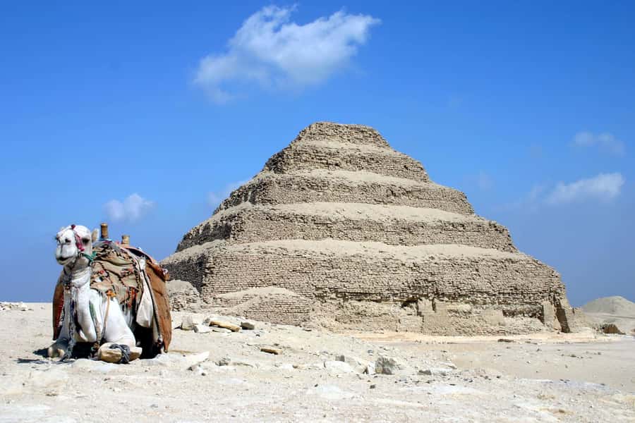 Cairo: Djoser, Bent Pyramid & Memphis Day Trip - The Red Pyramid and the first true pyramid form