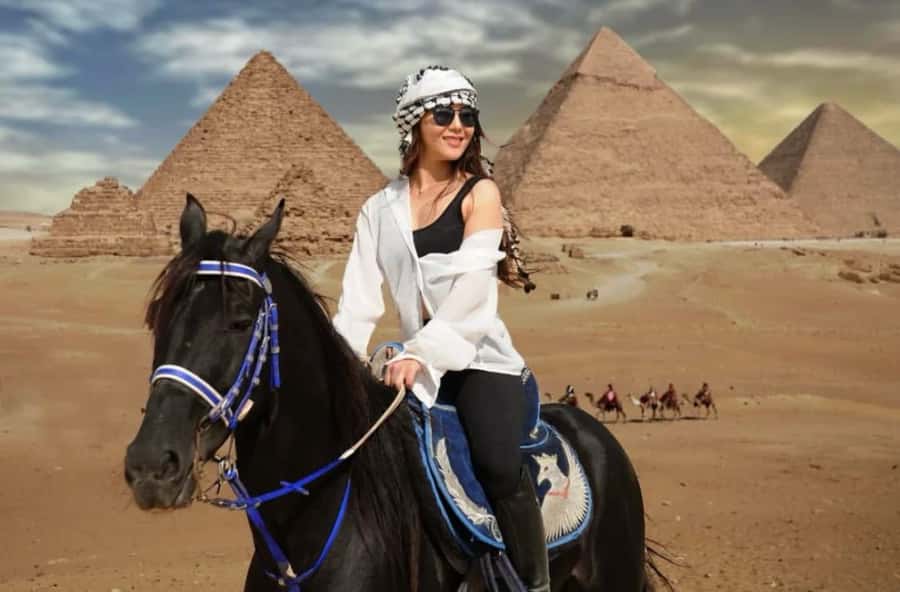 Cairo: Giza Pyramids, Memphis, and Sakkara Day Trip - The Sphinx and Khafre’s Valley Temple