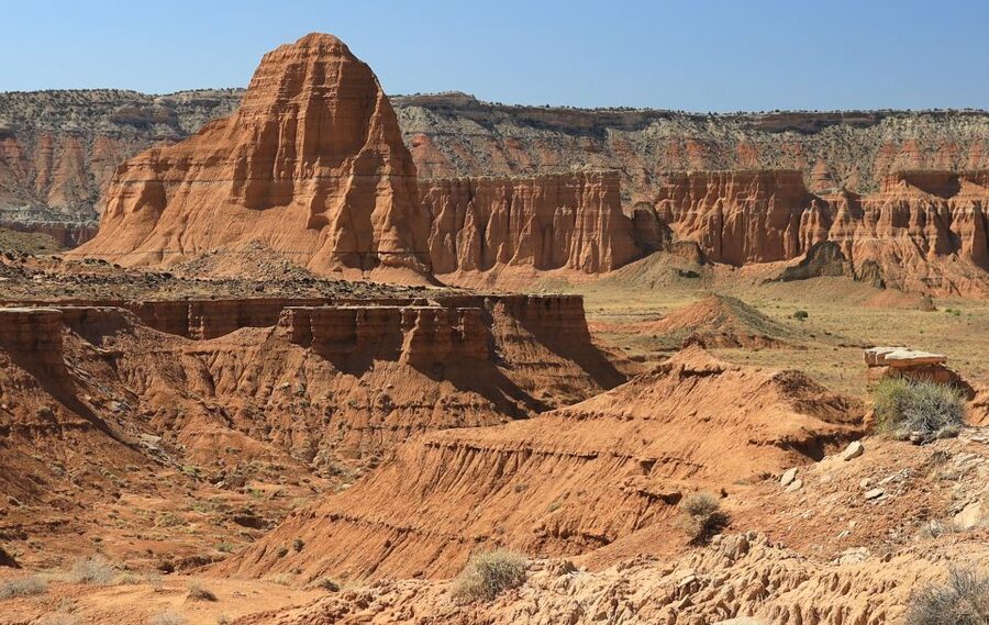 Capitol Reef National Park: Cathedral Valley Day Trip - Why Cathedral Valley is worth the rough road