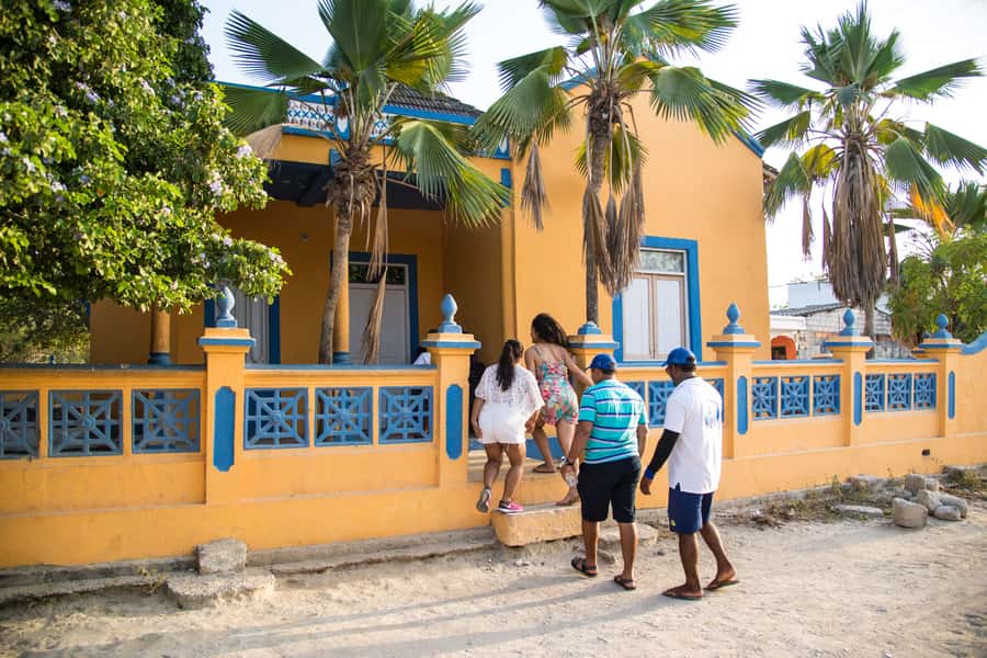 Cartagena: Rosario Island and Mangroves Private Day Trip - FAQ