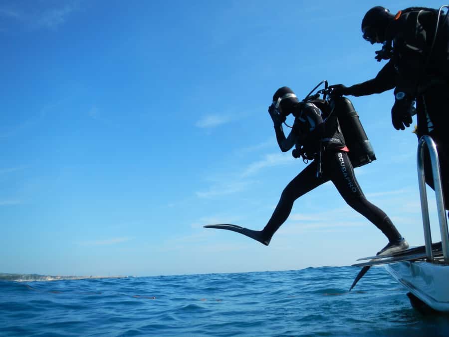 Cartagena: Scuba Diving Day Trip at Playa Blanca with Lunch - A short boat ride to the coral reef