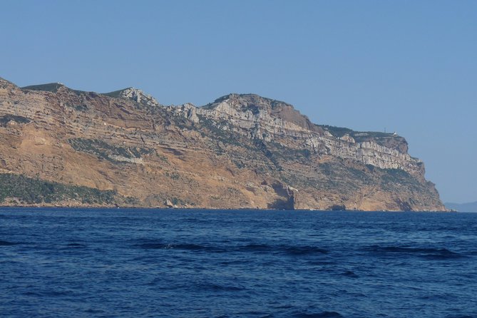 Cassis Half-Day Trip from Aix-en-Provence - Who should book this Cassis trip