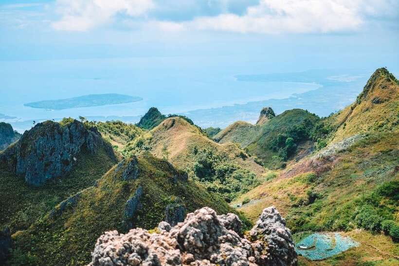 Cebu: Osmeña Peak and Kawasan Falls Canyoneering Day Trip - Key points to know before booking