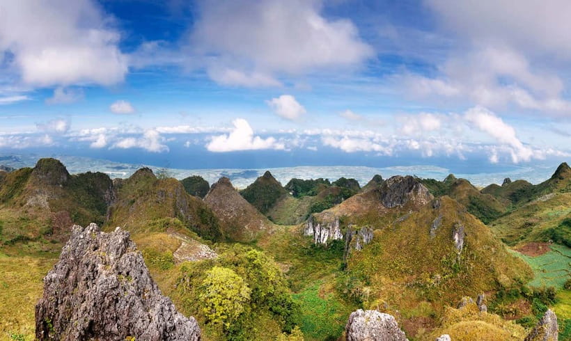 Cebu: Osmeña Peak and Kawasan Falls Canyoneering Day Trip - Osmeña Peak and the fog problem