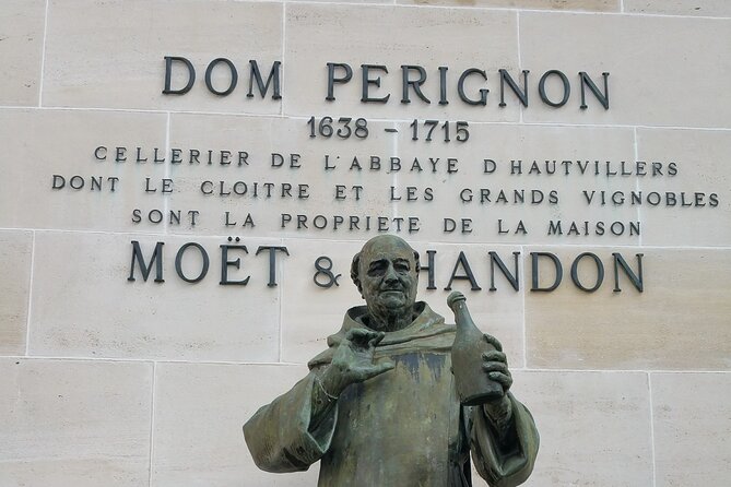 Champagne Region Private Day Trip from Paris - Lunch in the Champagne region