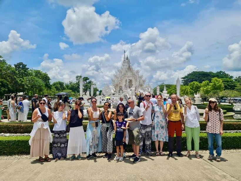 Chiang Mai: Chiang Rai Famous Temples & Hot Springs Day Trip - Leaving Chiang Mai for Mae Kachan Hot Spring