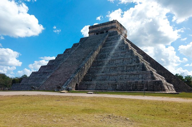Chichen Itza Day Trip Exclusive Nool-Ha Cenote & Valladolid Visit - The Kaua lunch stop and the shopping question