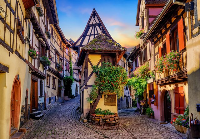 Colmar, Medieval Village & Castle Small Group from Strasbourg - Colmar: canals, timber frames, and a strong first impression