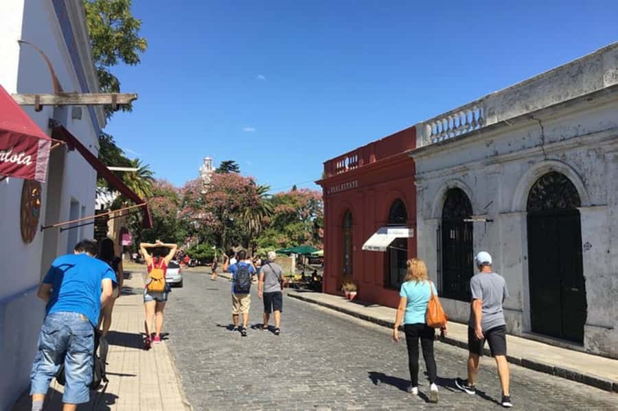 Colonia del Sacramento: Small-Group Day Trip - Why Colonia Works as a Ferry Day Trip