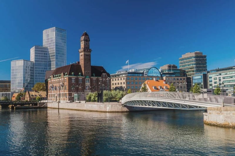 Copenhagen: Full-Day Trip to Malmö by Train - Malmö’s canals and the Old Cemetery gardens
