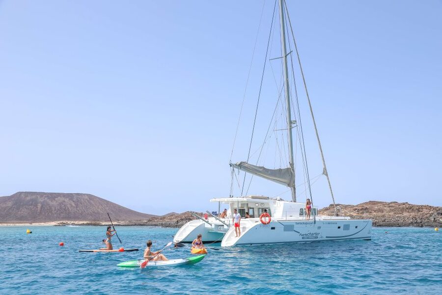 Corralejo: Adults-Only Catamaran Day Trip to Lobos Island - Setting out from Corralejo toward Lobos Island