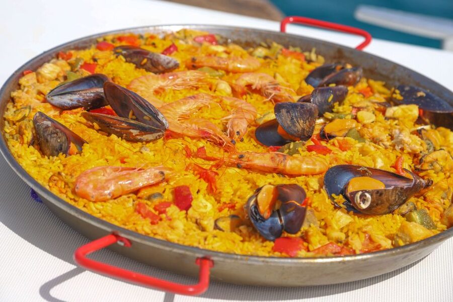 Corralejo: Adults-Only Catamaran Day Trip to Lobos Island - La Concha is the main event
