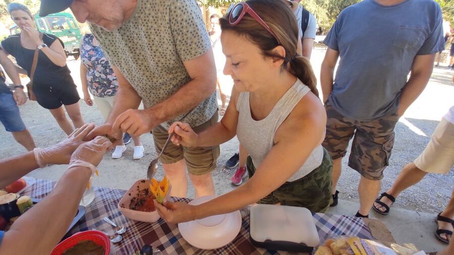 Crete: Sightseeing Day Trip with Cooking Lesson and Lunch - Cooking Cretan food with local chefs