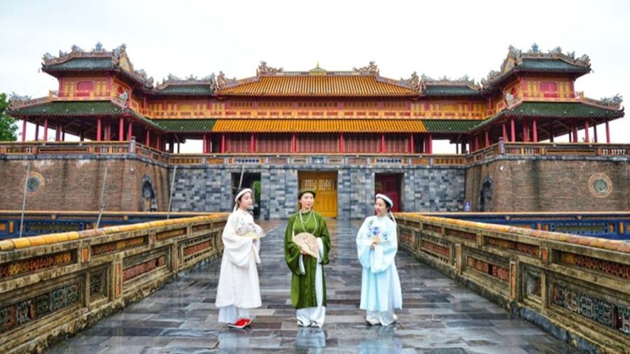 Da Nang: Imperial City of Hue Day Trip with Lunch and Ticket - Khai Dinh Tomb and the Nguyen royal story