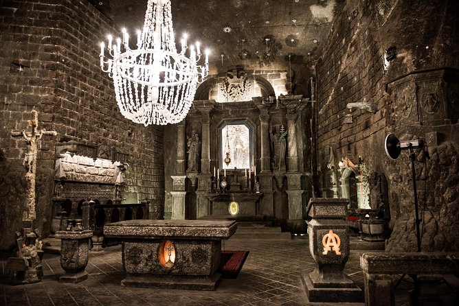 Day Trip: Auschwitz-Birkenau and Wieliczka Salt Mine from Krakow - Booking details worth getting right