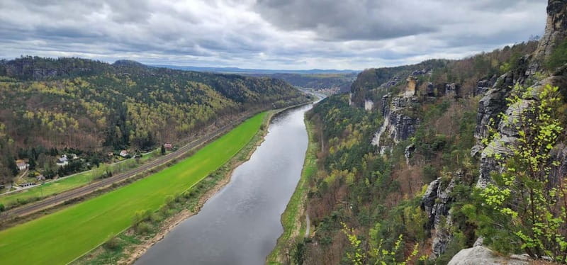 Day trip from Prague to Bohemian and Saxon Switzerland - Who should book this day trip?