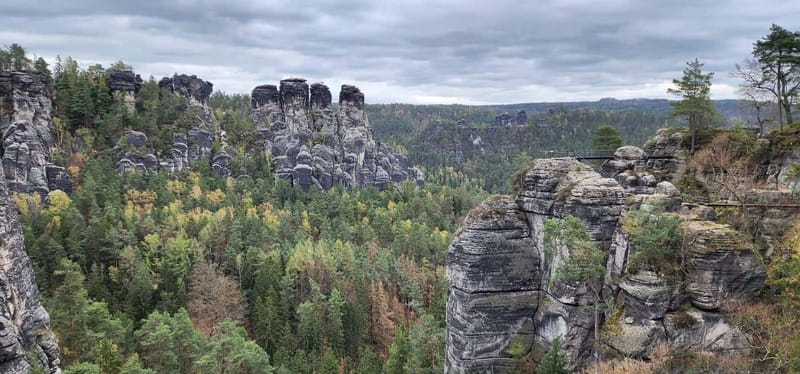 Day trip from Prague to Bohemian and Saxon Switzerland - Hotel pickup and the 10-hour rhythm