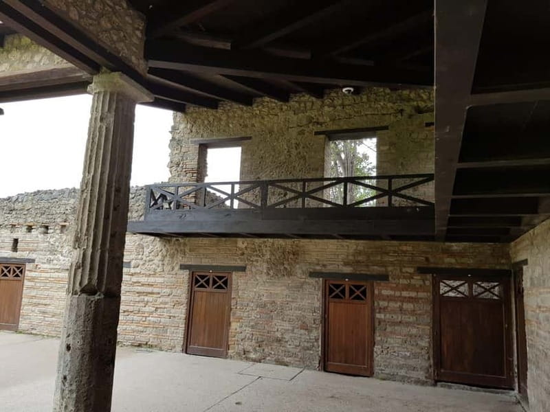 Day Trip from Rome: Explore Pompeii & Sorrento Amalfi Coast - Two and a half hours in Amalfi