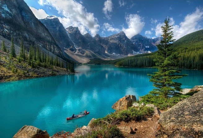 Day Trip: Lake Louise, Moraine Lake, Emerald Lake, Banff - Key points at a glance